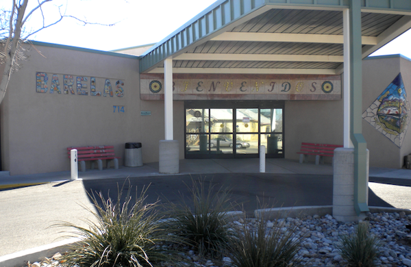 SENIOR CENTER.ENTRANCE